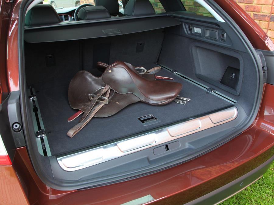  Peugeot 508 RXH 2012 года  (UK) (фото 7 из 16)